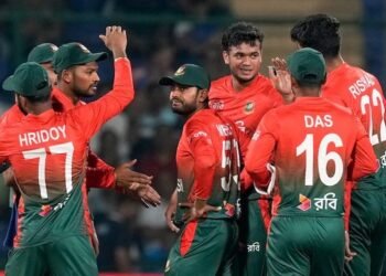 ಬಾಂಗ್ಲಾ ಕ್ರಿಕೆಟಿಗರಿಗೆ ಕೋಲ್ಕತ್ತಾದಲ್ಲಿ ಸಂಪೂರ್ಣ ರಕ್ಷಣೆ ಇದೆ, ಶೇಖ್ ಹಸೀನಾ ಇಲ್ಲೇ ಇದ್ದರು | ಮನೋಜ್ ತಿವಾರಿ