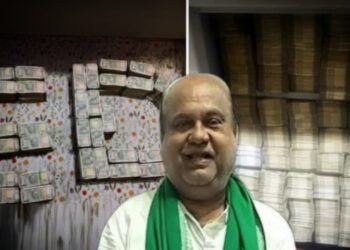 BJD ನಾಯಕನ ಮನೆ ಮೇಲೆ ED ರೇಡ್‌ | ಕಪಾಟುಗಳಲ್ಲಿ ಕಂತೆ ಕಂತೆ ನೋಟು ಕಂಡು ಅಧಿಕಾರಿಗಳೇ ಶಾಕ್‌!