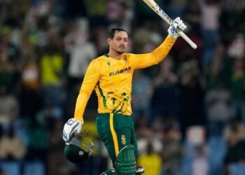 ಟಿ20 ವಿಶ್ವಕಪ್ಗೂ ಮುನ್ನ ಎದುರಾಳಿಗಳಿಗೆ ಎಚ್ಚರಿಕೆ ರವಾನಿಸಿದ ಕ್ವಿಂಟನ್ ಡಿ ಕಾಕ್ | ಹರಿಣಗಳ ನಾಡಿನ ನೂತನ ರನ್ ಸರದಾರ