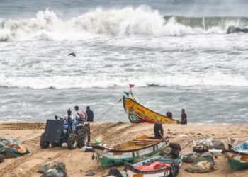 ಬಂಗಾಳಕೊಲ್ಲಿಯಲ್ಲಿ ವಾಯುಭಾರ ಕುಸಿತ | ಮುಂದಿನ 24 ಗಂಟೆಯಲ್ಲಿ ಕರ್ನಾಟಕದಲ್ಲಿ  ಶೀತಗಾಳಿ : ಐಎಂಡಿ ಮುನ್ಸೂಚನೆ!