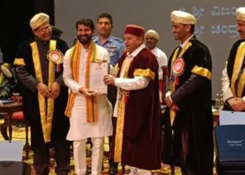 ರಾಜ್ಯಶಾಸ್ತ್ರದಲ್ಲಿ ಪಿಎಚ್​ಡಿ ಪದವಿ ಪಡೆದ BJP ಎಂಎಲ್‌ಸಿ ಸಿ.ಟಿ.ರವಿ!