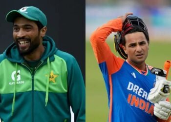 ‘ಅವನೊಬ್ಬ ಸ್ಲಾಗರ್ ಅಷ್ಟೇ, ತಾಂತ್ರಿಕವಾಗಿ ವೀಕ್’ | ಅಭಿಷೇಕ್ ಶರ್ಮಾ ವಿರುದ್ಧ ಗುಡುಗಿದ ಮೊಹಮ್ಮದ್ ಅಮೀರ್