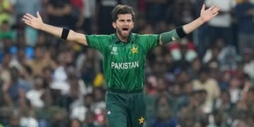 ಕೊಲಂಬೊದಲ್ಲಿ ಮಂಕಾದ ಶಾಹೀನ್ ಅಫ್ರಿದಿ ದಾಳಿ | ‘ಭಾರತದ 12ನೇ ಆಟಗಾರ’ ಎಂದು ಪಾಕ್ ವೇಗಿಯನ್ನು ಕಾಲೆಳೆದ ನೆಟ್ಟಿಗರು!