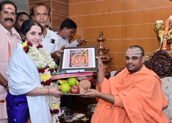 ಮಹಾಶಿವರಾತ್ರಿ ದಿನ ಮಾದಪ್ಪನ ಮೊರೆ ಹೋದ ಡಿಕೆಶಿ ಪತ್ನಿ!