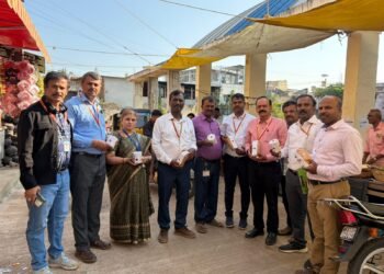 ಬೆಣ್ಣೆಯಲ್ಲೂ ಕಲಬೆರಕೆ..? ಆಹಾರ ಸುರಕ್ಷತಾ ಅಧಿಕಾರಿಗಳಿಂದ ಅಂಗಡಿಗಳ ಮೇಲೆ ದಾಳಿ