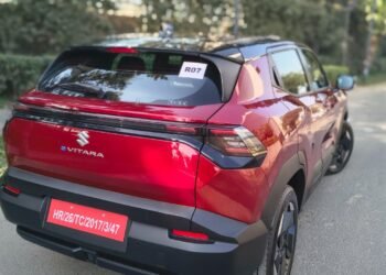 ಮಾರುತಿ ಸುಜುಕಿಯಿಂದ ಎಲೆಕ್ಟ್ರಿಕ್ ಎಸ್‌ಯುವಿ ‘ಇ-ವಿಟಾರಾ’ ಬಿಡುಗಡೆ | ಬೆಲೆ ಎಷ್ಟು ಗೊತ್ತಾ?