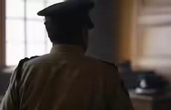 ಪೊಲೀಸ್ ವೇಷದಲ್ಲಿ ಮನೆ ದರೋಡೆ.. ಜೈಲಿನಲ್ಲಿ ಇರೋ ಆರೋಪಿಯೇ ಖದೀಮ!?