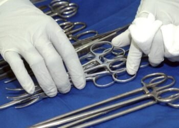 ಆಪರೇಷನ್ ವೇಳೆ ಹೊಟ್ಟೆಯಲ್ಲಿ ಕತ್ತರಿ | 5 ವರ್ಷಗಳ ನಂತರ ಘಟನೆ ಬೆಳಕಿಗೆ