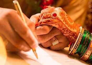 ಗುಜರಾತ್‌ನಲ್ಲಿ ಪ್ರೇಮ ವಿವಾಹಕ್ಕೆ ಇನ್ನು ಪೋಷಕರ ಸಹಿ ಕಡ್ಡಾಯ?