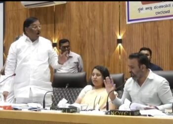 ಕೆಡಿಪಿ ಸಭೆಯಲ್ಲಿ ಸಚಿವ ಸಂತೋಷ್ ಲಾಡ್-MLC ಜಕ್ಕಪ್ಪನವರ ಮಧ್ಯೆ ಮಾತಿನ ಚಕಮಕಿ