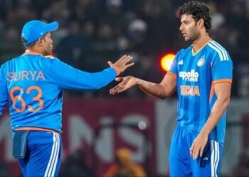 ಶಿವಂ ದುಬೆ ಓರ್ವ ನಿಷ್ಪ್ರಯೋಜಕ ಆಲ್‌ರೌಂಡರ್ ಎಂದ ಮಾಜಿ ಆಟಗಾರ!