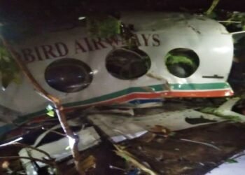 ಜಾರ್ಖಂಡ್ನಿಂದ 7 ಮಂದಿಯನ್ನು ಹೊತ್ತೊಯ್ಯುತ್ತಿದ್ದ ಏರ್ ಆಂಬುಲೆನ್ಸ್ ಪತನ