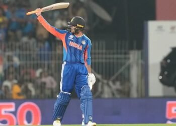 ಟಿ20 ವಿಶ್ವಕಪ್‌ನಲ್ಲಿ ಫಾರ್ಮ್‌ಗೆ ಮರಳಿದ ಅಭಿಷೇಕ್ ಶರ್ಮಾ | ಜಿಂಬಾಬ್ವೆ ವಿರುದ್ಧ ಸಿಡಿಯಿತು ಆಕರ್ಷಕ ಅರ್ಧಶತಕ