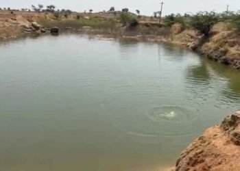 ಕೆರೆಗೆ ಈಜಲು ತೆರಳಿದ್ದ 9ನೇ ತರಗತಿ ವಿದ್ಯಾರ್ಥಿಗಳು ಸಾವು!