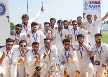 67 ವರ್ಷಗಳಲ್ಲಿ ಮೊದಲ ಬಾರಿ.. ಐತಿಹಾಸಿಕ ರಣಜಿ ಟ್ರೋಫಿಗೆ ಮುತ್ತಿಕ್ಕಿದ ಜಮ್ಮು-ಕಾಶ್ಮೀರ!