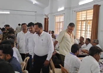 ಮಲೆ ಮಹದೇಶ್ವರ ಬೆಟ್ಟದಲ್ಲಿ ಮಾಸಿಕ ಹುಂಡಿ ಎಣಿಕೆ : ಕೇವಲ 28 ದಿನದಲ್ಲಿ 3.41 ಕೋಟಿ ರೂ., ಚಿನ್ನಾಭರಣ ಸಂಗ್ರಹ