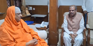 ಸುತ್ತೂರು ಮಠಕ್ಕೆ ಭೇಟಿ ನೀಡಿದ ಕೇಂದ್ರ ಸಚಿವ ಧರ್ಮೇಂದ್ರ ಪ್ರಧಾನ್