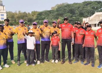 ಇಂದಿನಿಂದ IPL ಹಣಾಹಣಿ – ಈ ಬಾರಿಯೂ ಕಪ್ ನಮ್ಮದೇ.. RCB ಆಲ್ ದ ಬೆಸ್ಟ್ ಎಂದ ಫ್ಯಾನ್ಸ್..!