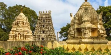 ಮಂಗಳವಾರ ರಕ್ತ ಚಂದ್ರಗ್ರಹಣ | ಬೆಂಗಳೂರಿನ ದೇವಸ್ಥಾನಗಳಲ್ಲಿ ಪೂಜಾ, ದರ್ಶನದ ಸಮಯ ಬದಲು