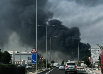 ಗಲ್ಫ್ ರಾಷ್ಟ್ರಗಳ ಮೇಲೆ ಇರಾನ್ ಕ್ಷಿಪಣಿ ಮಳೆ | ಉದ್ವಿಗ್ನಗೊಂಡ ಪಶ್ಚಿಮ ಏಷ್ಯಾ