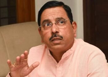 ಭಾರತೀಯರು ಎಲ್ಲೇ ಇದ್ದರೂ ಅವರ ಸುರಕ್ಷತೆಯೇ ಕೇಂದ್ರ ಸರ್ಕಾರದ ಪ್ರಥಮ ಆದ್ಯತೆ | ಸಚಿವ ಪ್ರಲ್ಹಾದ ಜೋಶಿ