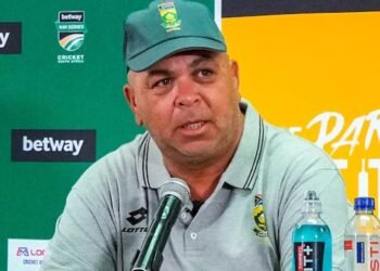 ಸ್ಟಾರ್ ಸ್ಪೋರ್ಟ್ಸ್ನ ‘ಕಪ್ಕೇಕ್’ ಜಾಹೀರಾತಿಗೆ ತಿರುಗೇಟು ನೀಡಿದ ದಕ್ಷಿಣ ಆಫ್ರಿಕಾ ಕೋಚ್