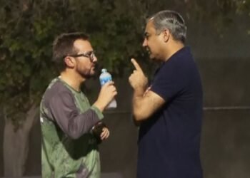 ಪಾಕ್ ಕ್ರಿಕೆಟ್‌ನಲ್ಲಿ ಭುಗಿಲೆದ್ದ ಭಿನ್ನಮತ | ಕೋಚ್ ವಿರುದ್ಧ PCB ಅಧ್ಯಕ್ಷರಿಗೆ ಆಟಗಾರರ ದೂರು