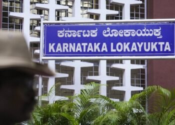 ಬೆಳ್ಳಂಬೆಳಿಗ್ಗೆ ರಾಜ್ಯಾದ್ಯಂತ ಲೋಕಾಯುಕ್ತ ದಾಳಿ | ಮೂರಕ್ಕೂ ಹೆಚ್ಚು ಮನೆ ಮೇಲೆ ರೇಡ್