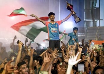 ವಿಶ್ವಕಪ್ ಗೆದ್ದರೂ ಅಂದಿನ ಆ ಉನ್ಮಾದವೇಕಿಲ್ಲ? ಭಾರತದ ಮೌನ ಸಂಭ್ರಮದ ಹಿಂದಿದೆ ಅಚ್ಚರಿಯ ಮನೋವಿಜ್ಞಾನ