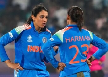 ಮಹಿಳಾ ಕ್ರಿಕೆಟ್ನ ಸುವರ್ಣ ಯುಗ : ಹರ್ಮನ್ಪ್ರೀತ್-ಸ್ಮೃತಿ ಕಾಲಘಟ್ಟದಲ್ಲಿ ಕ್ರೀಡೆಯತ್ತ ಮುಖಮಾಡಿದ ಯುವತಿಯರು