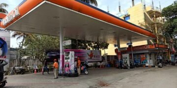 ಪೆಟ್ರೋಲ್ ಬಂಕ್‌ಗಳಲ್ಲಿ ಗ್ರಾಹಕರಿಗೆ ಸಿಗಲಿವೆ 8 ಉಚಿತ ಸೌಲಭ್ಯಗಳು.. ಇವುಗಳನ್ನು ಮೊದಲು ತಿಳಿಯಿರಿ