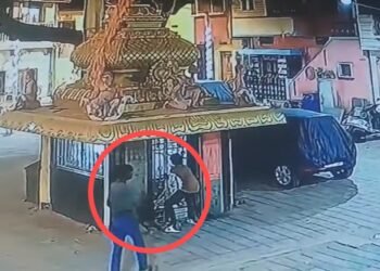 ದೇವಸ್ಥಾನದ ಹುಂಡಿಯನ್ನೇ ಕದ್ದೊಯ್ದ ಖದೀಮರು – ಸಿಸಿಟಿವಿಯಲ್ಲಿ ದೃಶ್ಯ ಸೆರೆ!