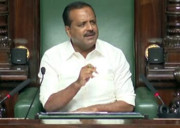 ಸರ್ಕಾರದ ಧೋರಣೆಗೆ ಸ್ಪೀಕರ್​​ ಗರಂ – ಕಲಾಪದಿಂದ ಹೊರನಡೆದ ಯು.ಟಿ ಖಾದರ್‌