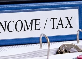 ಹೊಸ ಹಣಕಾಸು ವರ್ಷದಲ್ಲಿ ಆದಾಯ ತೆರಿಗೆ ಸ್ಲ್ಯಾಬ್‌ಗಳು ಹೇಗಿರುತ್ತವೆ? ಬದಲಾವಣೆ ಇದೆಯೇ? ಇಲ್ಲಿದೆ ಮಾಹಿತಿ