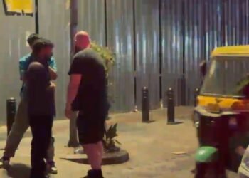 ಕುಡಿದ ಮತ್ತಲ್ಲಿ ವಿದೇಶಿ ಪ್ರಜೆಯ ರಂಪಾಟ.. ವಾಹನಗಳನ್ನು ಅಡ್ಡಗಟ್ಟಿ ಕಿರಿಕ್‌!