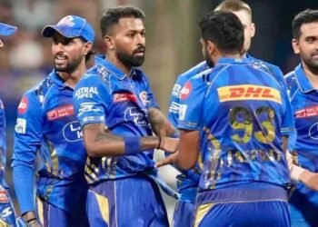 ಮುಂಬೈ ಇಂಡಿಯನ್ಸ್ ಅತಿದೊಡ್ಡ ಬಲವನ್ನೇ ಬಿಚ್ಚಿಟ್ಟ ಮಾಜಿ ಆರ್​ಸಿಬಿ ನಾಯಕ!