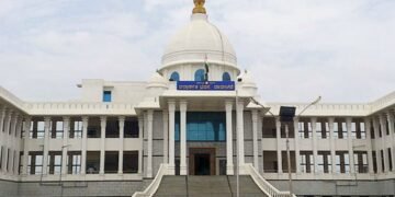 ಜಿಲ್ಲಾಧಿಕಾರಿ ಕಚೇರಿಯಲ್ಲಿ ಸಿವಿಲ್ ಸರ್ವಂಟ್ ಹುದ್ದೆಗಳ ನೇಮಕಾತಿ.. 46 ಸಾವಿರ ರೂ. ಸಂಬಳ