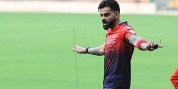 ಚಿನ್ನಸ್ವಾಮಿಯಲ್ಲಿ ವಿರಾಟ್ ಕೊಹ್ಲಿ ಅಬ್ಬರದ ಬ್ಯಾಟಿಂಗ್ ಪ್ರಾಕ್ಟೀಸ್.. ಸ್ಪಿನ್ನರ್‌ಗಳ ಬೆವರಿಳಿಸಿದ ‘ಕಿಂಗ್’