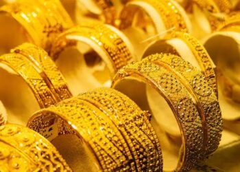 ಚಿನ್ನದ ಬೆಲೆಯಲ್ಲಿ ಭಾರೀ ಇಳಿಕೆ ; ಬೆಂಗಳೂರಿನಲ್ಲಿ ಬೆಲೆ ಎಷ್ಟಿದೆ ಚೆಕ್ ಮಾಡಿ