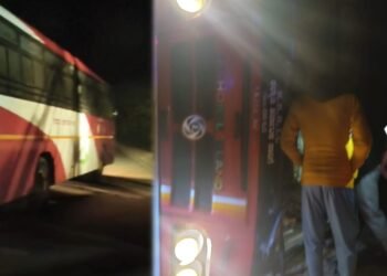 ಚಿಕ್ಕಮಗಳೂರು : ಚಾಲಕನ ನಿಯಂತ್ರಣ ತಪ್ಪಿ KSRTC ಬಸ್ ಪಲ್ಟಿ.. 8 ಪ್ರಯಾಣಿಕರಿಗೆ ಗಾಯ