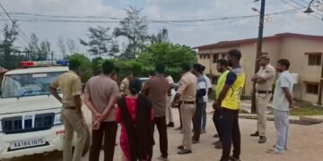 ಚಿಕ್ಕಮಗಳೂರು | ವಿದ್ಯಾರ್ಥಿಗಳಿಗೆ ಮನಸೋ ಇಚ್ಛೆ ಥಳಿಸಿದ ಪ್ರಿನ್ಸಿಪಾಲ್!