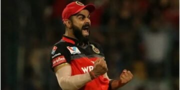 ಲಂಡನ್ಗೆ ವಿಶೇಷ ವಿಮಾನದ ಗುಸುಗುಸು : ಸುಳ್ಳು ಸುದ್ದಿ ಹರಡಿದ ಮಾಧ್ಯಮಗಳಿಗೆ ವಿರಾಟ್ ಕೊಹ್ಲಿ ‘ಬ್ರೂಟಲ್’ ಟ್ರೋಲ್!