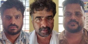 ಬಾರಿಶ್ ಹಣ ಎಂದು ನಂಬಿಸಿ ಲಕ್ಷ ಲಕ್ಷ ಲೂಟಿ.. ಪಂಗನಾಮ ಹಾಕಿದ ಗ್ಯಾಂಗ್‌ ಅರೆಸ್ಟ್‌..!