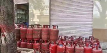 ಕಮರ್ಷಿಯಲ್ ಉದ್ದೇಶಕ್ಕೆ ಗೃಹ ಬಳಕೆ ಸಿಲಿಂಡರ್‌ ಬಳಕೆ : ರಾಜ್ಯಾದ್ಯಂತ 1448 ಎಲ್‌ಪಿಜಿ ಗ್ಯಾಸ್‌ ಜಪ್ತಿ