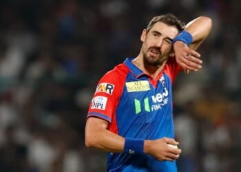 ಐಪಿಎಲ್ 2026 : ದೆಹಲಿ ಕ್ಯಾಪಿಟಲ್ಸ್‌ಗೆ ಸ್ಟಾರ್ಕ್ ಅನಿಶ್ಚಿತತೆ ; ಆಸೀಸ್ ವೇಗಿಗೆ ಕಾಯುತ್ತಿದೆ ಅಕ್ಷರ್ ಪಟೇಲ್ ಪಡೆ!