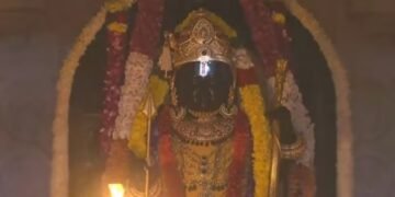 ರಾಮನವಮಿ ಸಂಭ್ರಮ – ಅಯೋಧ್ಯೆಯ ರಘುನಂದನನ ಹಣೆಯ ಮೇಲೆ ಮೂಡಿದ ‘ಸೂರ್ಯ ತಿಲಕ’