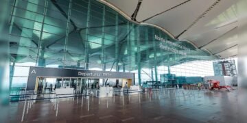 ಇಂದು ದೇಶದ ಅತಿದೊಡ್ಡ ಅಂತಾರಾಷ್ಟ್ರೀಯ ವಿಮಾನ ನಿಲ್ದಾಣಕ್ಕೆ ಚಾಲನೆ: ಮಂಜು ಮುಸುಕಿದರೂ ಇಳಿಯಲಿವೆ ವಿಮಾನ, 10 ನಿಮಿಷದಲ್ಲೇ ಚೆಕ್-ಇನ್!