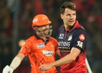 ಆರ್ಸಿಬಿ ಪರ ಚೊಚ್ಚಲ ಪಂದ್ಯದಲ್ಲೇ ಜೇಕಬ್ ಡಫಿ ಅಬ್ಬರ : ನಡುಕ ಹುಟ್ಟಿಸಿದ ಕಿವಿ ವೇಗಿ!