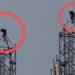 ‘ಎಣ್ಣೆ ಕೊಟ್ರೆ ಕೆಳಗಿಳಿತೀನಿ’ – ಮೊಬೈಲ್ ಟವರ್ ಏರಿ ಕುಡುಕನ ಹುಚ್ಚಾಟ..!
