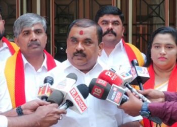 ಶಿಕ್ಷಣ ಸಚಿವರು ಮಕ್ಕಳ ಭವಿಷ್ಯಕ್ಕಾಗಿ ಐತಿಹಾಸಿಕ ತೀರ್ಮಾನ ಮಾಡಿದ್ದಾರೆ : ಕರವೇ ನಾರಾಯಣ ಗೌಡ